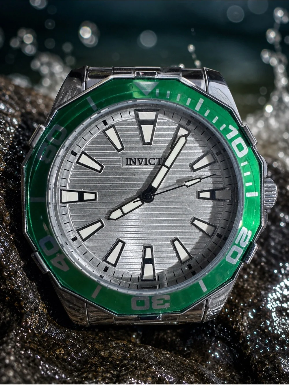 INVICTA Pro Diver 79015 Men 46mm Metal Silver Silver dial MG68 Quartz